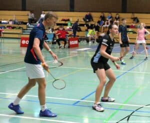 2021-09-11_12-dbv-b-rlt-u17-u19-nienburg-badminton-hannover_04_kl