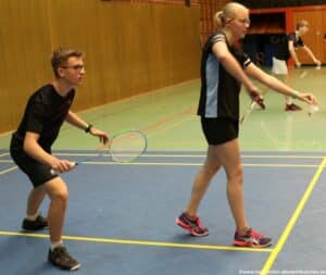 2021-09-11_12-dbv-b-rlt-u17-u19-nienburg-badminton-hannover_08_kl