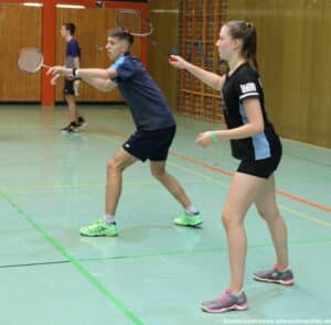 2021-09-11_12-dbv-b-rlt-u17-u19-nienburg-badminton-hannover_kl