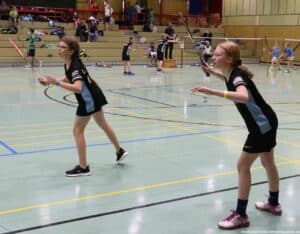 2021-10-03-landesmeisterschaft-u11-u15-badminton-hannover-training_12_kl