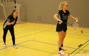 2021-11-28_u19_j1_wunstorf_09_badminton-hannover