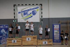 2023-07-01_bm_schueler_jugend_altwarmbuechen_30_badminton-hannover