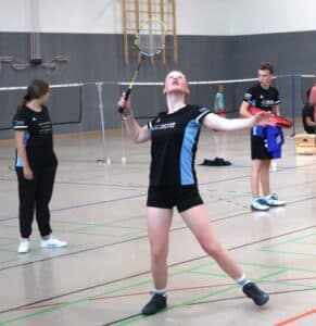 2023-07-02_bm_schueler_jugend_altwarmbuechen_81_badminton-hannover